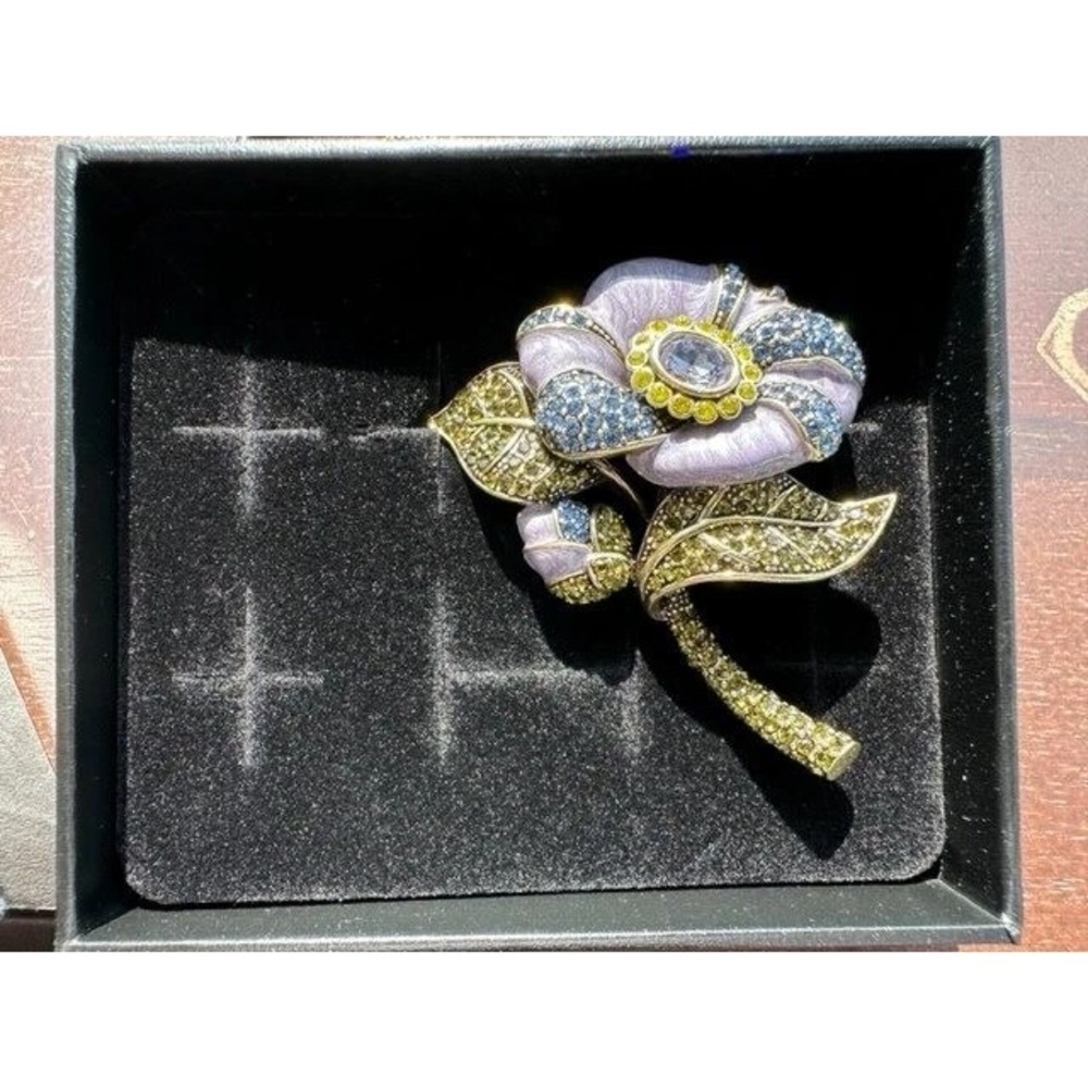 New Heidi Daus "Budding Romance" Crystal Floral‎ Pin violet purple ~ US Seller